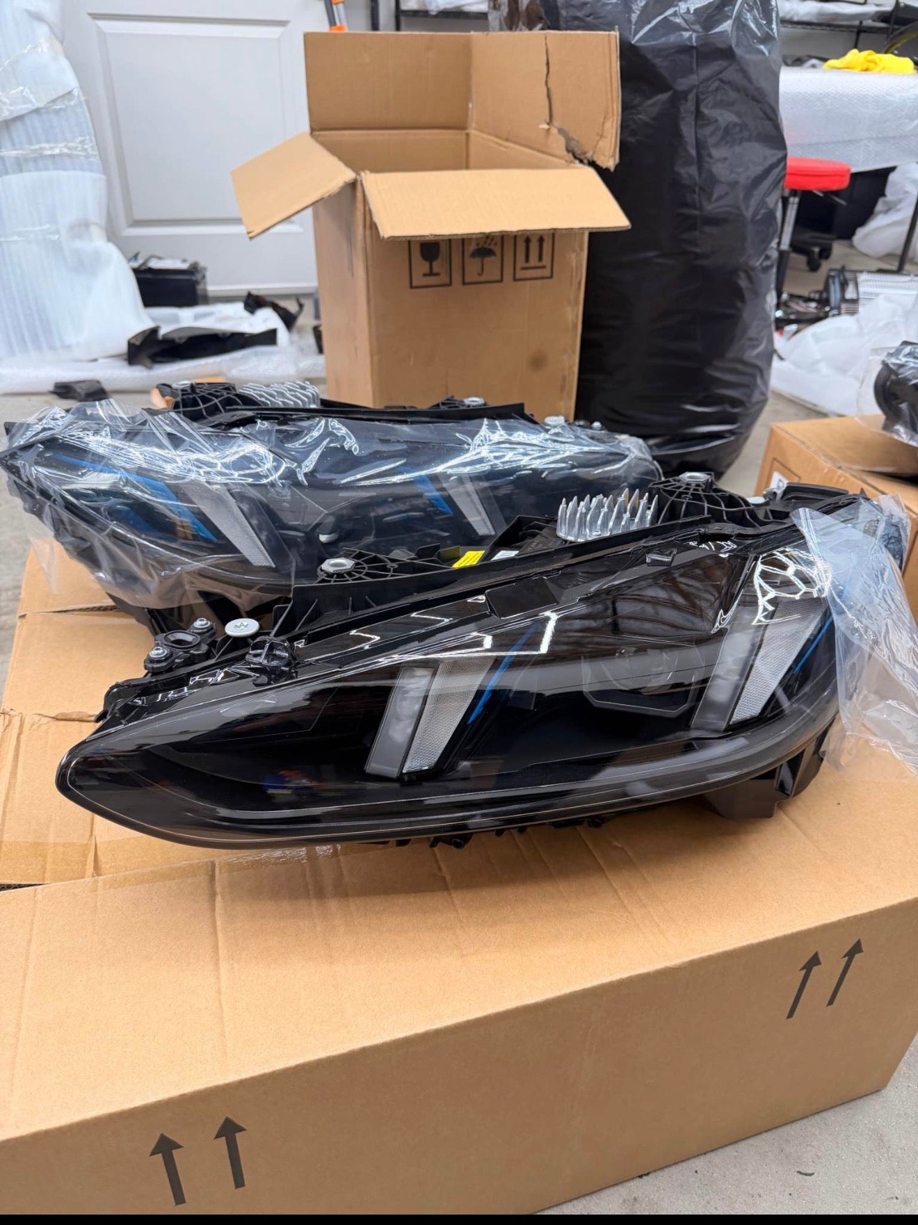 G22/G8X Switchable Yellow/White/Amber OEM Style Snake Eye Headlights - G80 M3 G82/G83 M4 G22/G23/G26 4-Series
