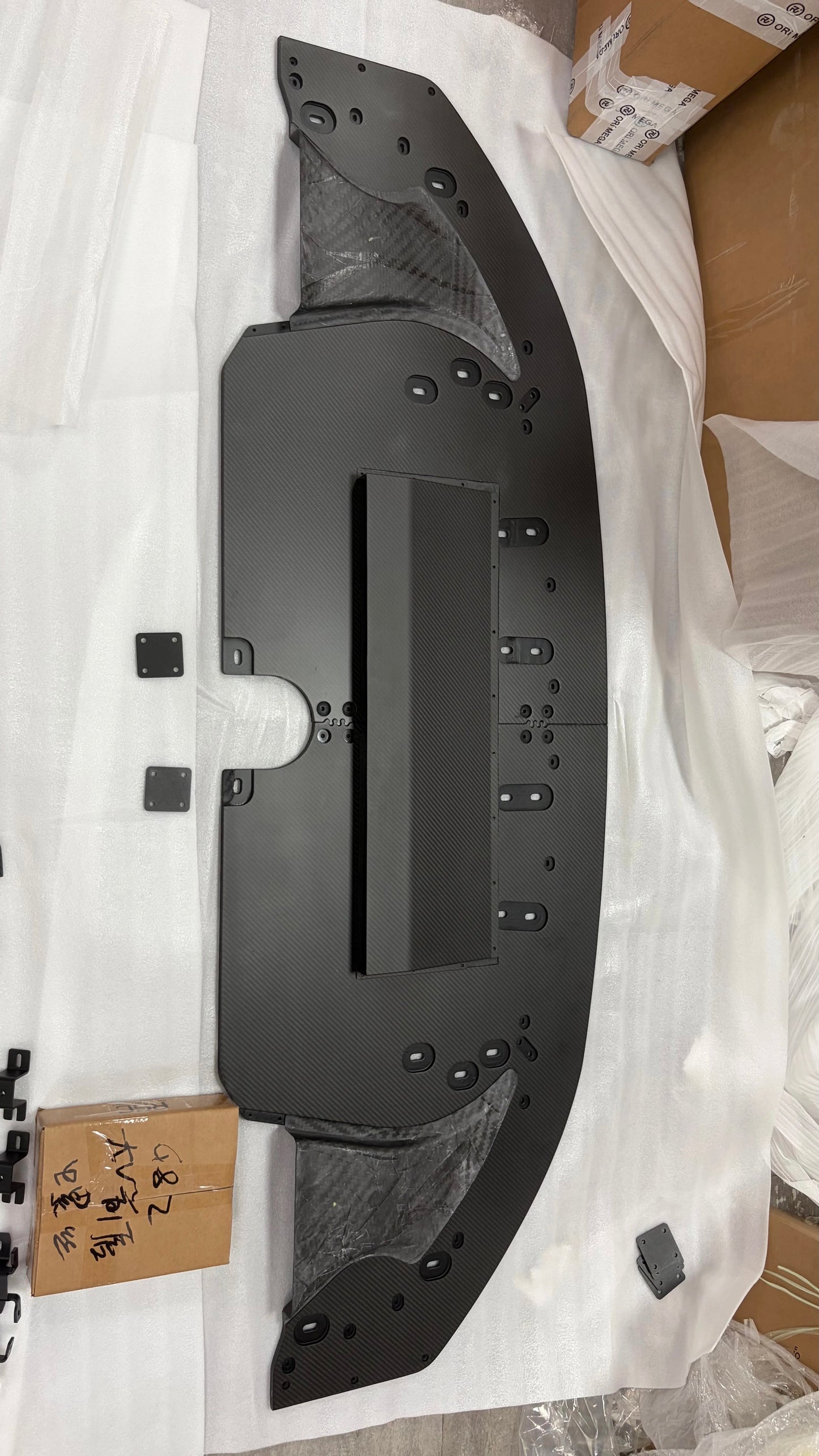 BMW M2 G87 Verus Style Chassis Mounted Splitter + Wing