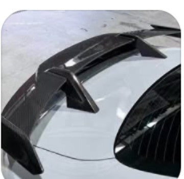 G8X M Performance-Style Carbon Rear Wing
